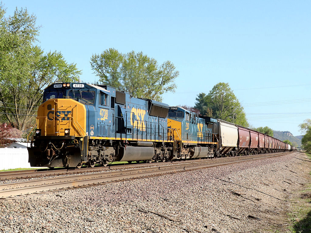 CSX 4738